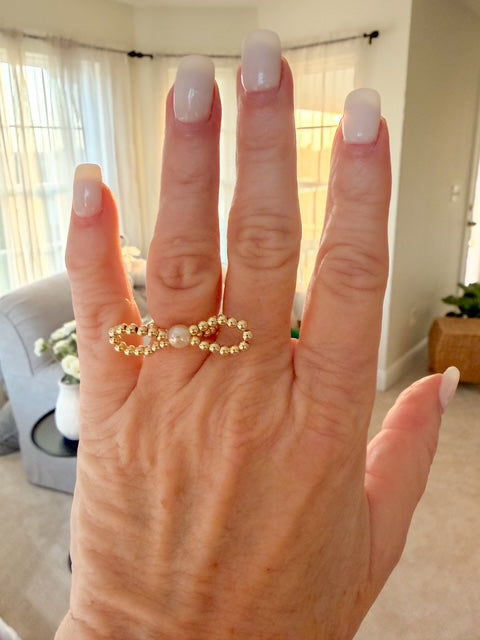 3mm Bow Ring with Cultured Pearl